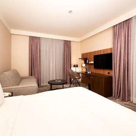 Hotel Crowne Plaza Paris Marne-la-vallee