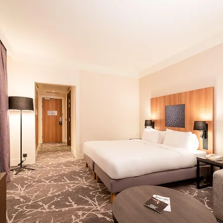 Hotel Paris Marne-la-vallee By Ihg 4*