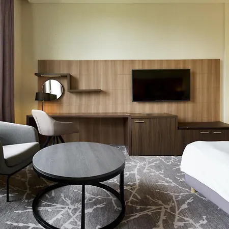 Crowne Plaza Paris Marne-la-vallée By Ihg Hotel Magny-le-Hongre