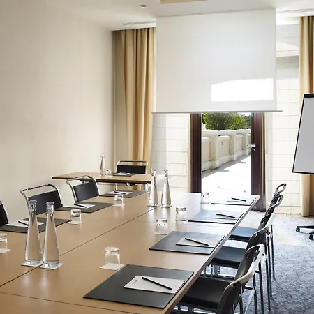 מלון Paris Marne-la-vallee By Ihg 4*
