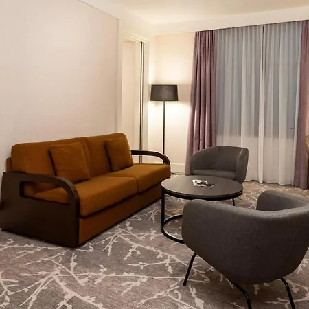 Crowne Plaza Paris Marne-la-vallee By Ihg מלון 4*