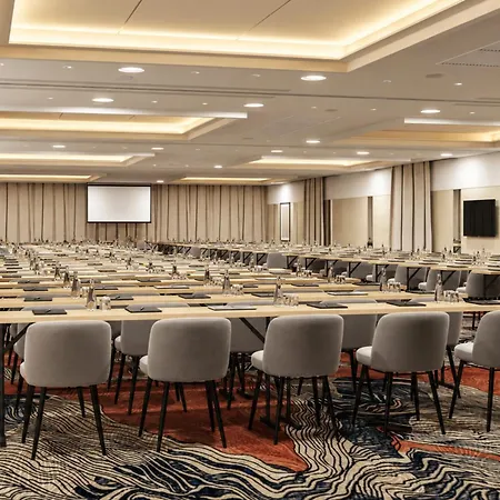 Crowne Plaza Paris Marne-la-vallee By Ihg 4*