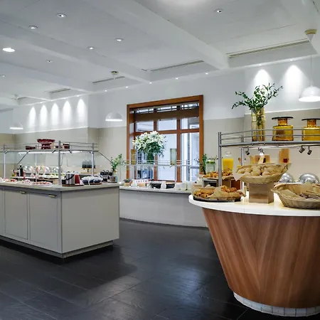 Crowne Plaza Paris Marne-la-vallee By Ihg Magny-le-Hongre
