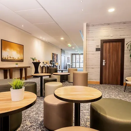 Hotel Crowne Plaza Paris Marne-la-vallée By Ihg 4*