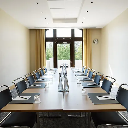 Crowne Plaza Paris Marne-la-vallee By Ihg Hotel Magny-le-Hongre