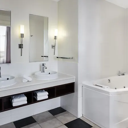 Crowne Plaza Paris Marne-la-vallee By Ihg Magny-le-Hongre