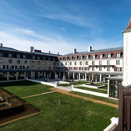 ホテル Crowne Plaza Paris Marne-la-vallee By Ihg マニー＝ル＝オングル