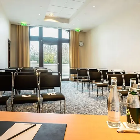 Radisson Blu Paris, Marne-la-vallee Hotel 4*