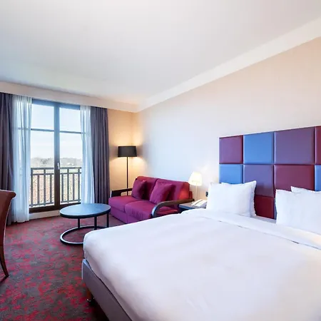 酒店 Paris Marne-la-vallee By Ihg 4*